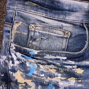 amiri